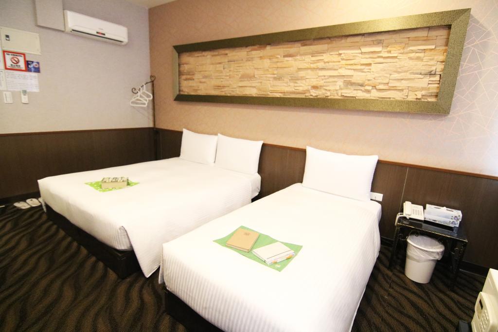 Basic Triple Room